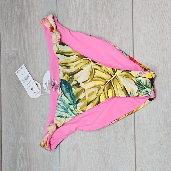 NWT PQ Women OSS Reversible Knot bottom Swim sz S - Picture 1 of 8